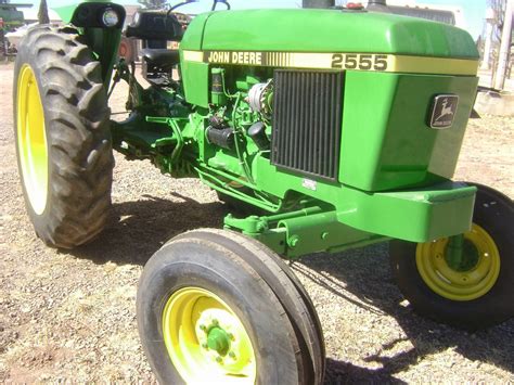 Maquinaria Agricola Industrial Tractor John Deere 2555 14000 Dlls