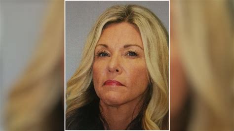 Lori Vallow Attorney Requests Limited Cellphone Privileges In Jail