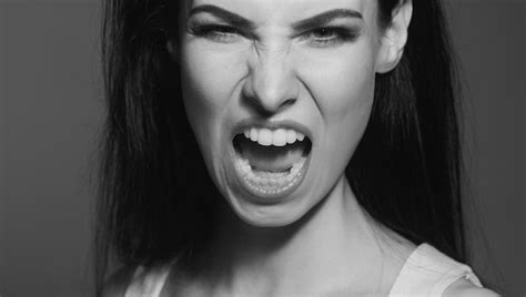 Premium Photo Angry Woman Upset Girl Screaming Hate Rage Pensive