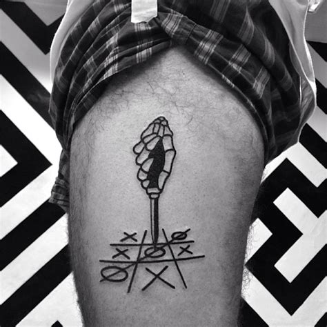 Tattoo Nomad The Minimalistic Tattoos By Eterno 12 Pictures