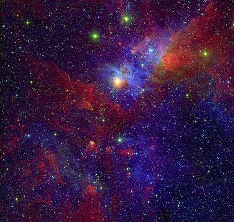 New View Of The Great Nebula In Carina Nebula Carina Nebula Spitzer