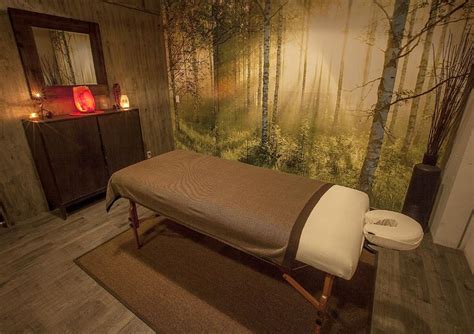 Cedar And Sage Co Banffs Holistic Lounge Massage Room Decor Spa Room