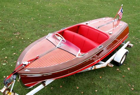 1948 17 Classic Chris Craft Deluxe Runabout For Sale Mahogany Boat