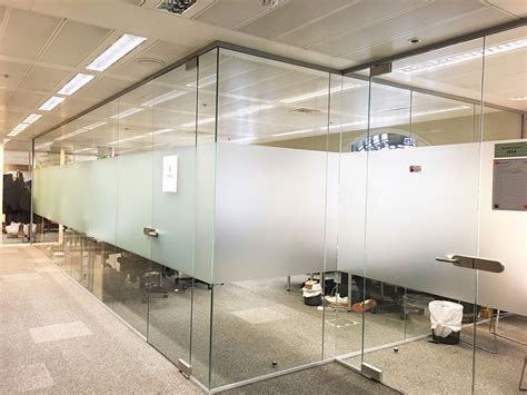 Toughened Office Glass Partition Shape Flat Rs 350 Square Feet