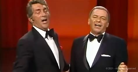 Dean Martin And Frank Sinatra Seamlessly String Together 7 Classic Songs Wwjd