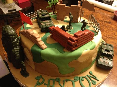 Below you'll find a simple army cake that celebrates 25 years of service or also could be used for a camo cupcake design idea! Pin on Kids Army theme Ideas.