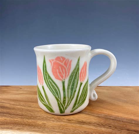 Porcelain Pottery Mug Hand Painted In Tulip Pattern In 2020 Pottery