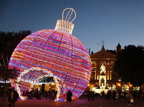 19 Best Christmas Light Displays Around The World Condé Nast Traveler