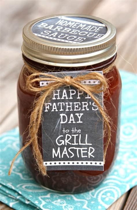 Although most sons and daughters don't need a specific date to celebrate the most important man in their life, every dad in the country does get his special. Homemade Old Bay BBQ Sauce - Happy-Go-Lucky