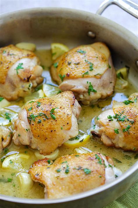 This makes a great packed lunch on warm summer days. Skillet Lemon Chicken | Easy Delicious Recipes