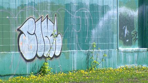 With Warmer Weather City Cracking Down On Graffiti Vandalism Ctv News