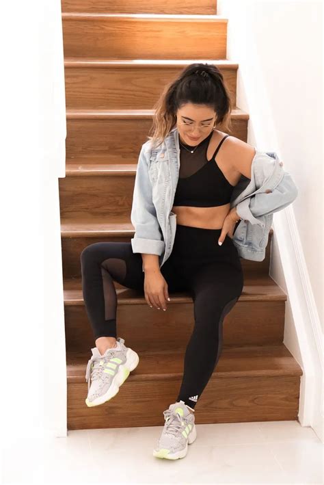 A Sporty Casual Look With Adidas Mesh Sugar Love Chic Sporty Outfits Sporty Casual Outfits