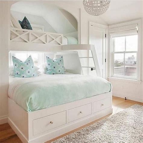 Everyone wants to be surround of comfortable and cozy space, which reflects our essence. 1, 2, 3, 4, 5, 6, 7, 8, 9 or 10? 💓 @fashion.selection ...