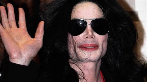 Entertainment Michael Jacksons Estate Settles Lawsuit With His