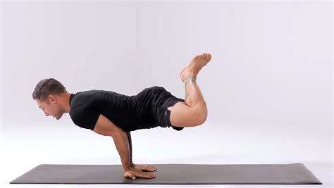 How To Do Peacock Pose Mayurasana Yoga Tutorial — Alo Moves
