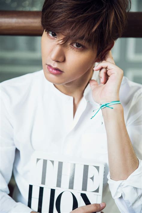 He plays quite lee min ho is rated as one of the best south korean actor and singer, he also began a career with major television drama and minor dramas such. Lee Min Ho to challenge two roles in The Legend of the ...