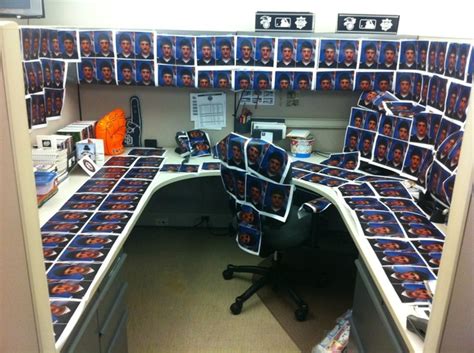 40 Hilarious Office Pranks That Will Make You So Glad You Dont Work