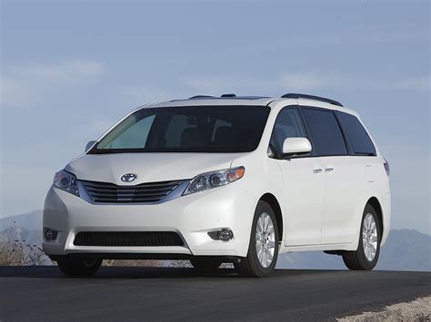 After a week rocking the 2014 sienna se to ponte vedra, florida and back for the camry rollout, we became. TOYOTA Sienna specs & photos - 2010, 2011, 2012, 2013 ...