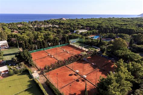 The Incredible Sardinian Resort That Boasts Tennis Legends As Coaches