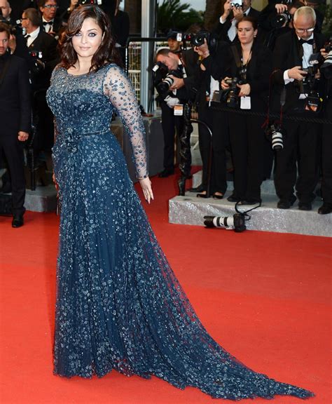 New Pic Aishwarya Rai Sparkles At Cosmopolis Premiere At Cannes