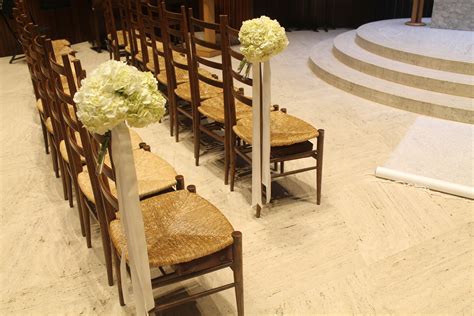 White Hydrangea Aisle Pews With Ribbons Mit Chapel Wedding Ceremony