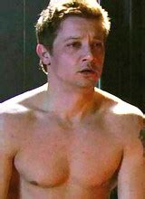 Jeremy Renner Exposed In Bath Vidcaps Naked Male Celebrities