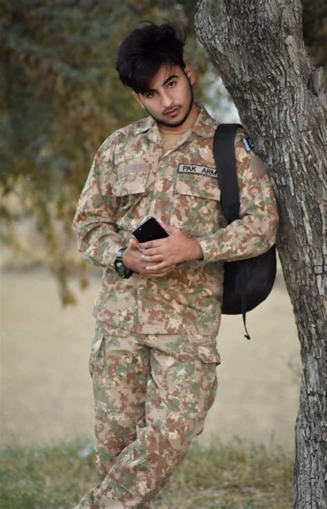 Pak Army Very Beautifull Boy Pak Army Handsome Boy Hd Stylish Dp 2020