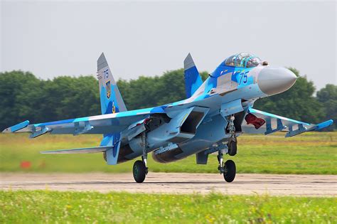 Russias Deadly Su 27 Fighter Everything You Need Know The National