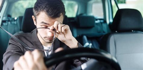 driver fatigue understanding the risks iam roadsmart