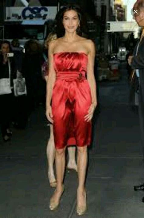 teri hatcher in a red dress red dress dress strapless dress