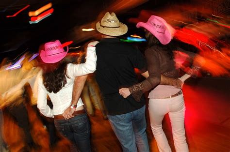 Learn The Basics Of Country Western Dancing Western Dance Partner