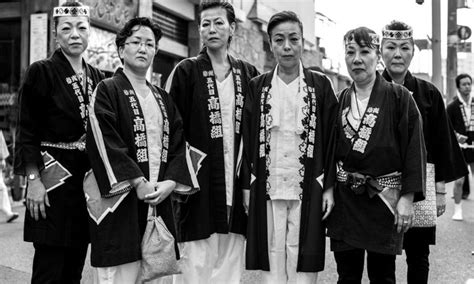 Yakuza Women The Shadow Of Japanese Organized Crime Mafia The Blind Side