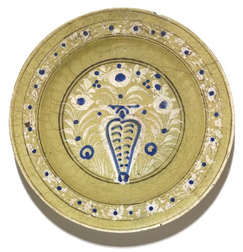 A Kubachi Pottery Dish Persia Safavid 16th 17th Century Lot