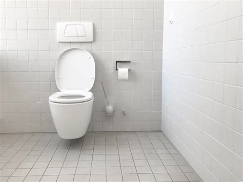 Pourquoi Verser De Lassouplissant Dans Le R Servoir Des Toilettes