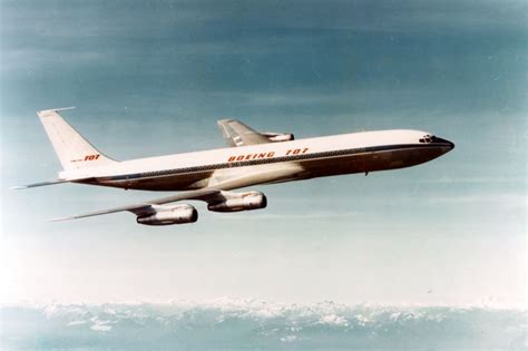 The Boeing 707 Pioneering The Jet Age Flying Private