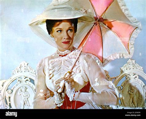 Julie Andrews Mary Poppins 1964 Stockfotografie Alamy