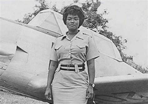 A Look At Melody Millicent Dankwa The First Female Pilot In Africa
