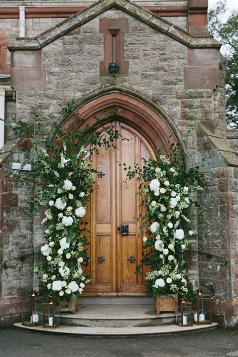 Decorating Your Church with Wedding Flowers | Business Weddings
