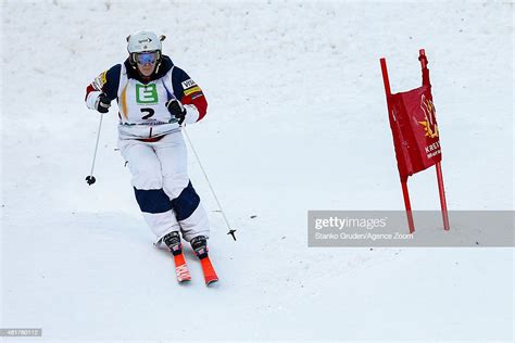 Hannah Kearney Of The Usa Takes 1st Place During The Fis Freestyle