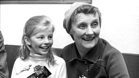 Karin inger monica nilsson is a swedish actress and singer. Astrid Lindgren mit der Pippi-Schauspielerin Inger Nilsson ...