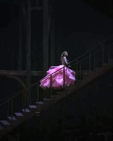 Wicked Movie First Look At Ariana Grandes Glinda Costume On Set