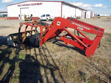 Wisconsin Ag Connection International 2350 Loaders For Sale