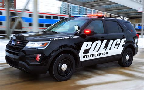 Ford Police Interceptor Utility 2016 фотографии и технические