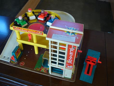 Vintage Fisher Price Playset With Cars Big Valley Auction