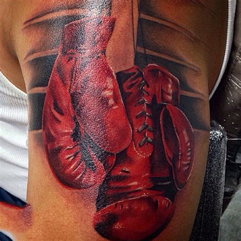 We provide a comprehensive range of high quality gloves at an efficient low cost. 40 Boxing Tattoos für Männer - Ein Handschuh Punch Of ...