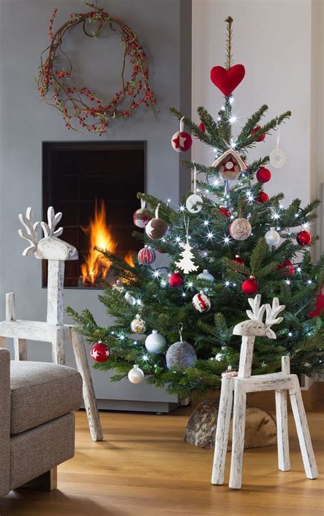Sapins De Noël Le Top 13 Des Plus Originaux Traditional Christmas