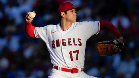 Shohei Ohtani Agrees To Record 700 Million 10 Year Contract With