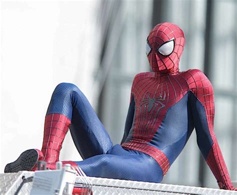 Andrew Garfield Shows Off His Spidey Bulge On Set Oh Yes I Am