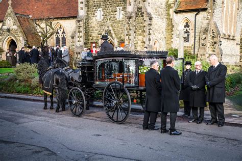 Hampshire Funeral Photographer And Funeral Videographer Funeral