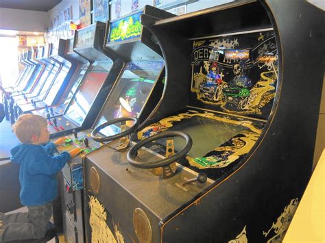 Chicago's top arcades and game shops - Chicago Tribune
